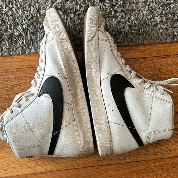 Nike Blazer Mid '77 Sneakers Size 7Y - Picture 4 of 11